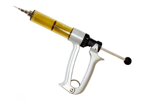 шприц с ручкой писталетом.jpg шприц с ручкой писталетом.jpg